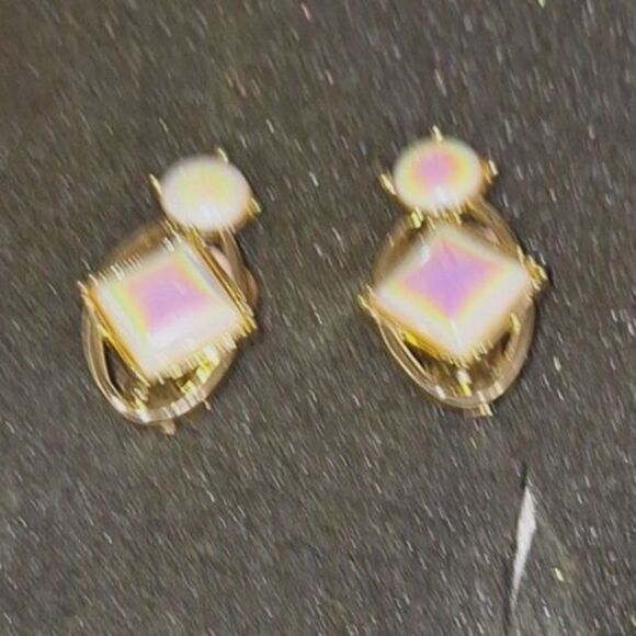 Emmons Lusterware Women's Clip On Earrings Vintage Pearlescent Signed - Picture 8 of 12